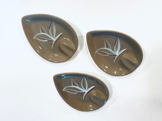 Winfield Santa Monica Calif USA Three Ceramic Leaf Set Ashtrays