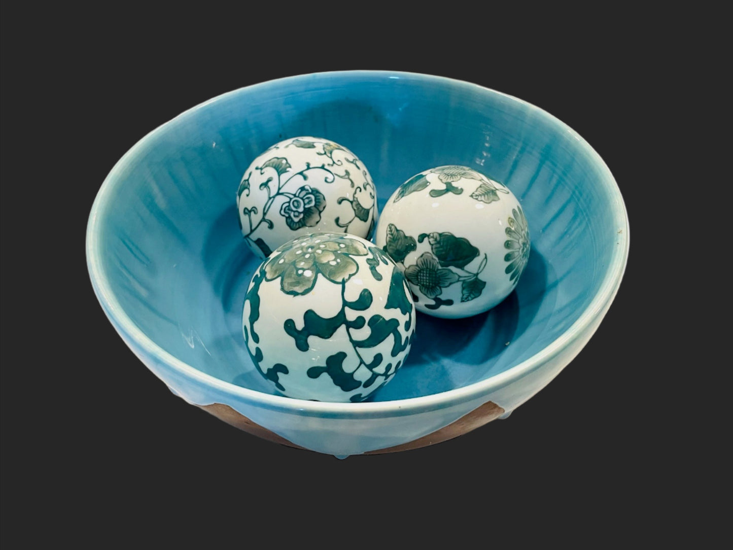 Green On White Chinoiserie Porcelain Floral Decorative Balls