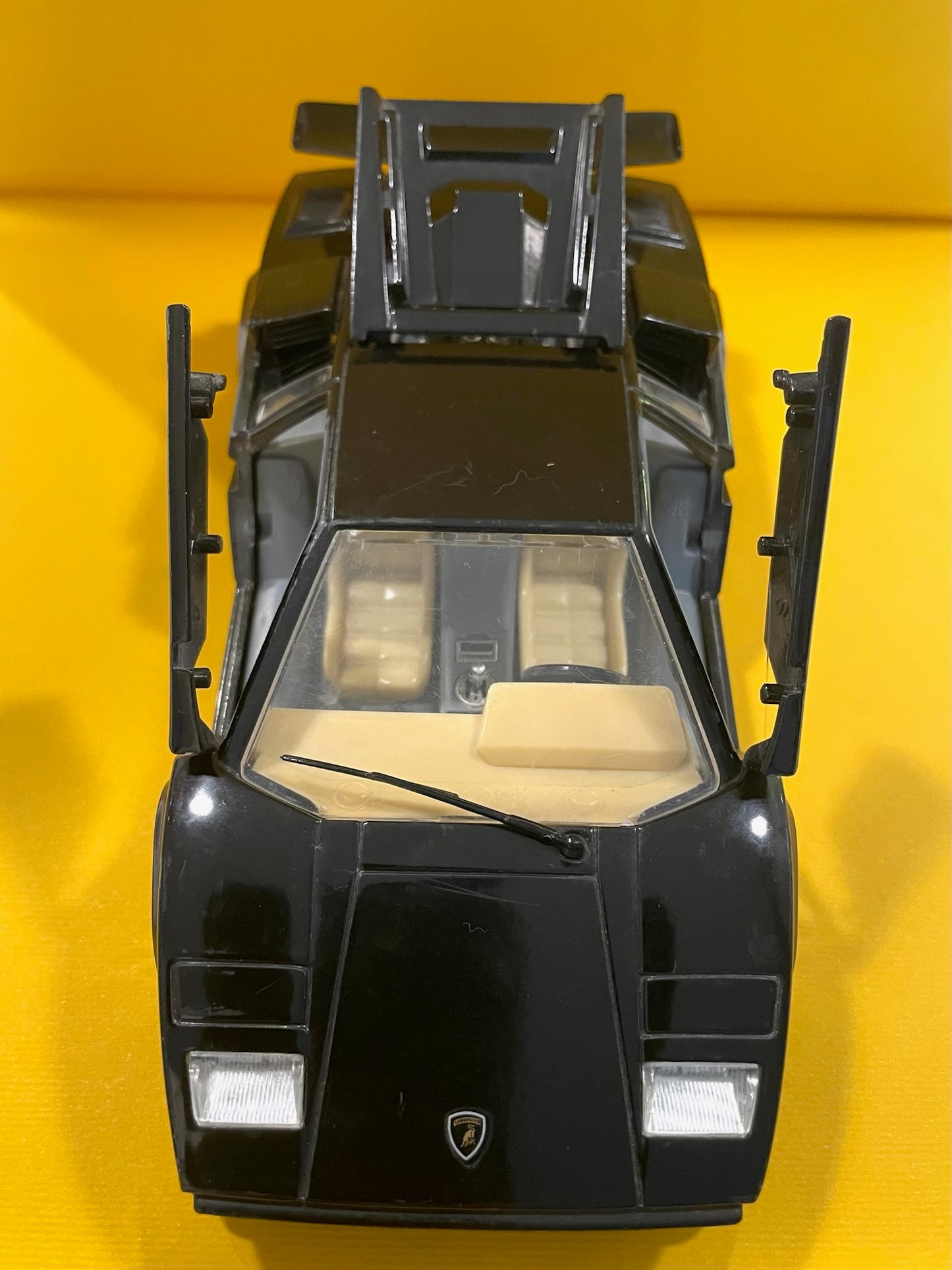 Black Lamborghini Countach Made In Italy By Burago Model Car