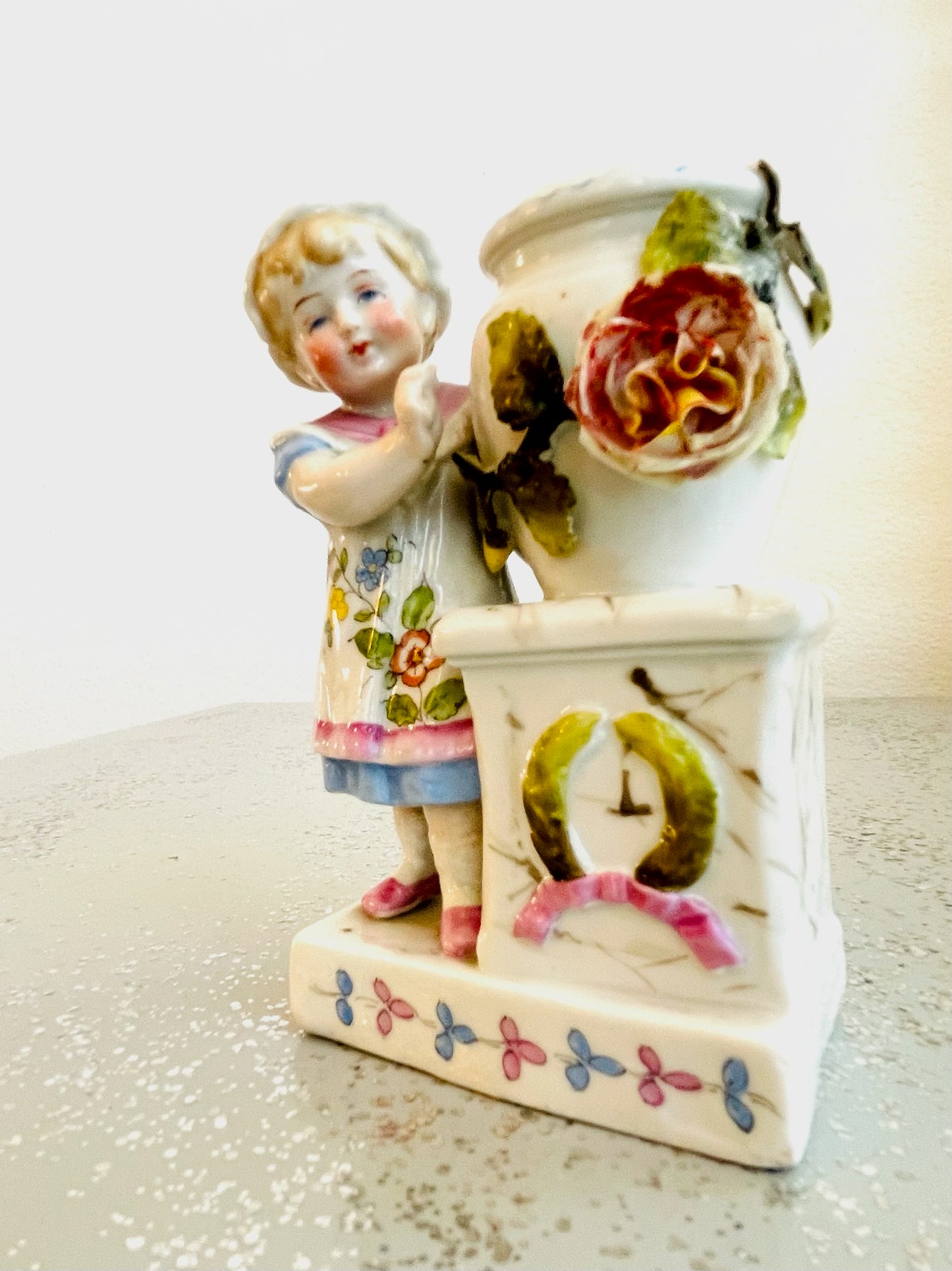 Germany Figurative Floral Majolic Porcelain Loose Match Striker