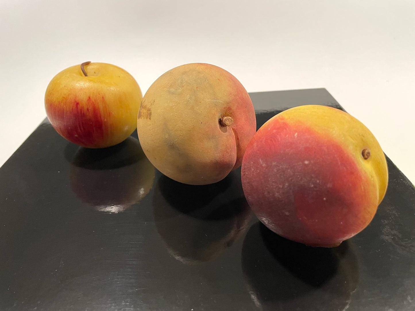 Life Size Stone Apple Peach Nectarine Apricot Stem Fruits