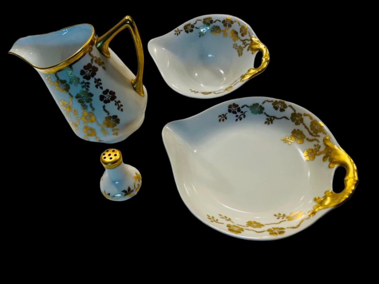 Germany Floral Gold Dining Brief Set