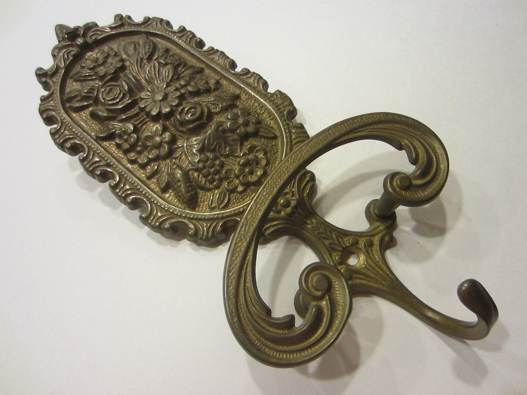 Architectural Italian Brass Floral Wall Decor Made In Italy – Designer  Unique Finds