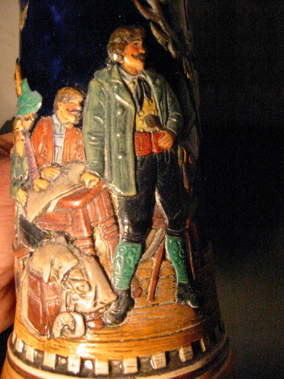 Majolica Figurative Hunting Mug With Provenance Made in Germany - Designer Unique Finds 