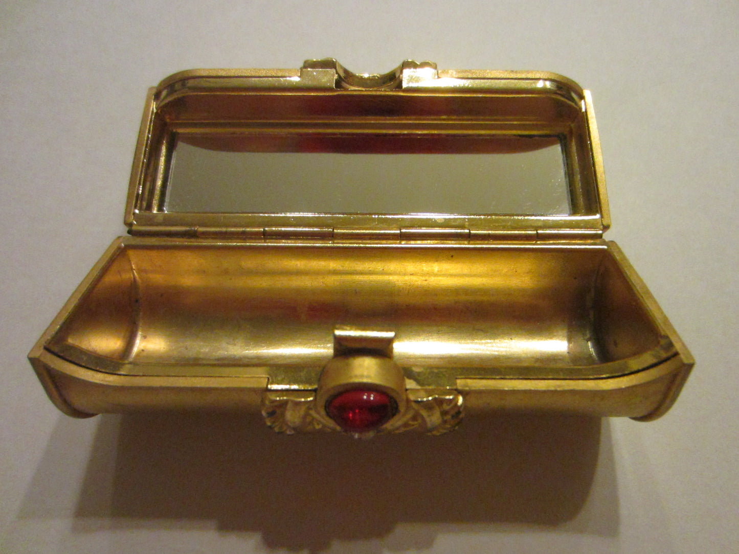 Princess Marcella Borghese Red Cabochon Crystal Medallion Lipstick Holder - Designer Unique Finds 