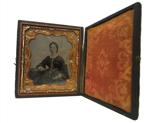 Daguerreotype Gutta Percha Female Portrait Picture Gold Case Book Frame - Designer Unique Finds 
 - 3