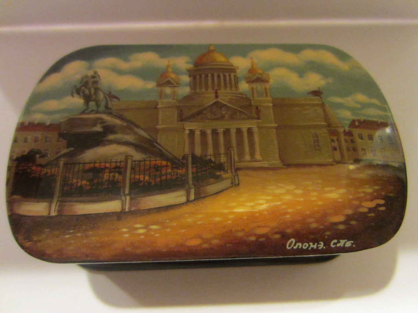 Russian Snuff Box Signed Black Lacquered Hand Painted Castle Scene - Designer Unique Finds 
 - 5