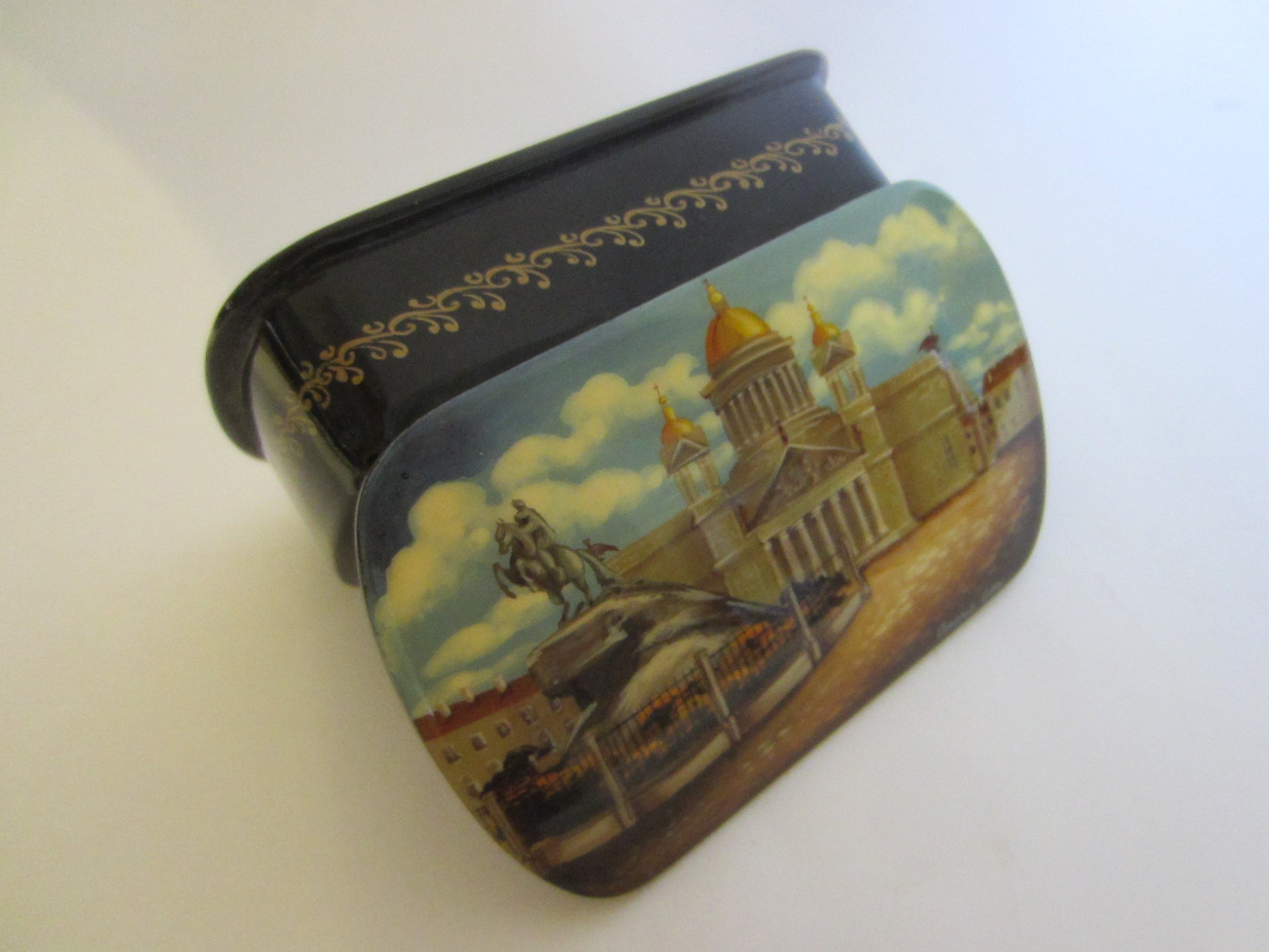 Russian Snuff Box Signed Black Lacquered Hand Painted Castle Scene - Designer Unique Finds 
 - 1