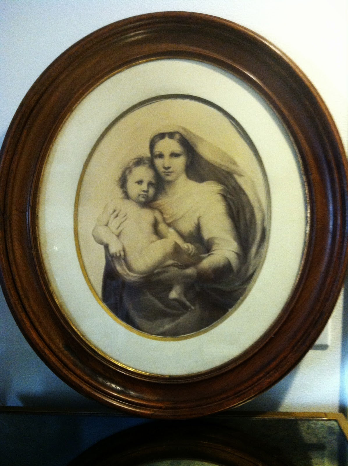 Antique Madonna Child Portrait Raphael 1515 AD Gallery In Dresden Germany