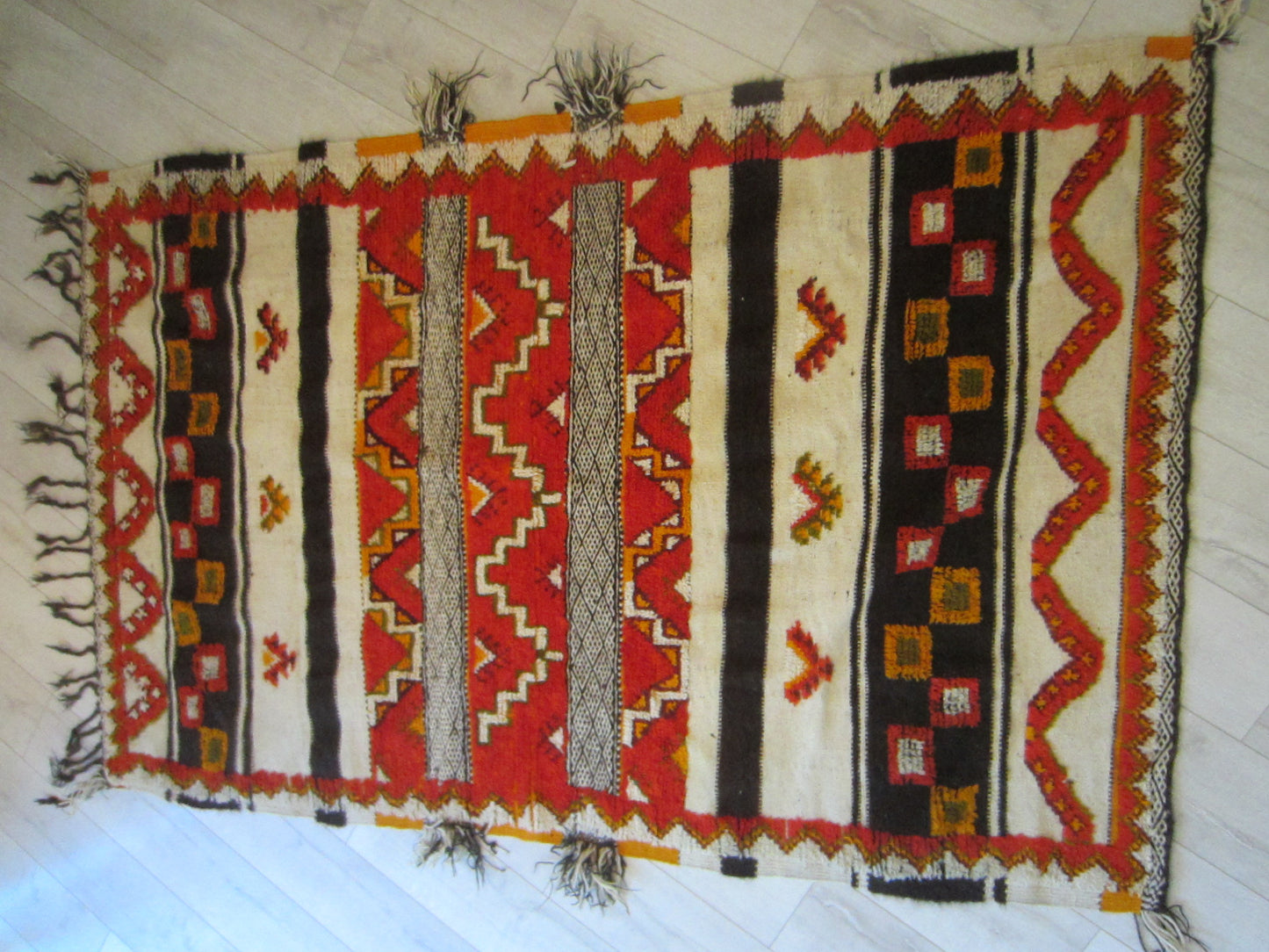 Tribal Art Rug Geometric Chevron Pattern Bold Colors - Designer Unique Finds 