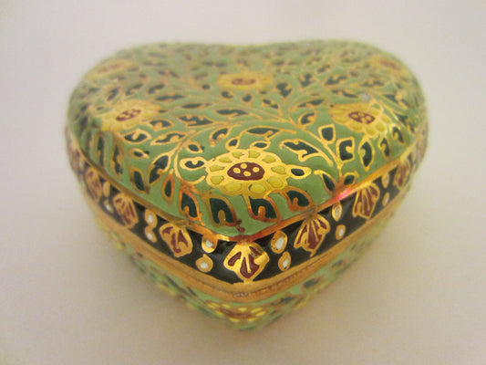 Narai Phand Thailand Porcelain Heart Jewelry Box Git Decorated Marked - Designer Unique Finds 