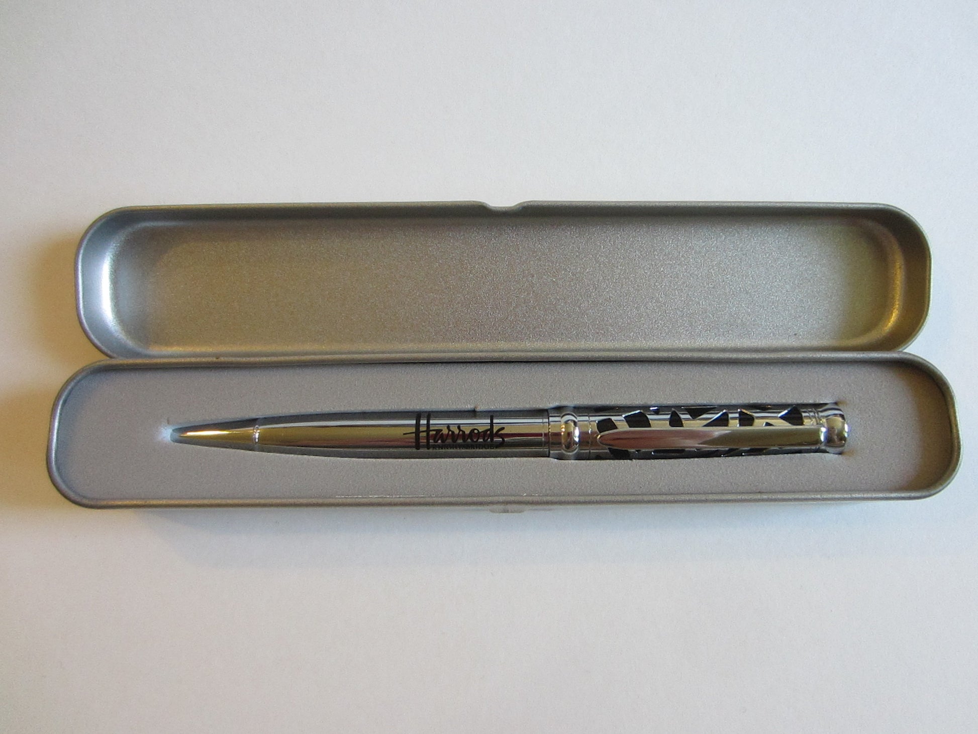 Harrods Nightsbridge England Cased Silver Metal Ball Pen - Designer Unique Finds 