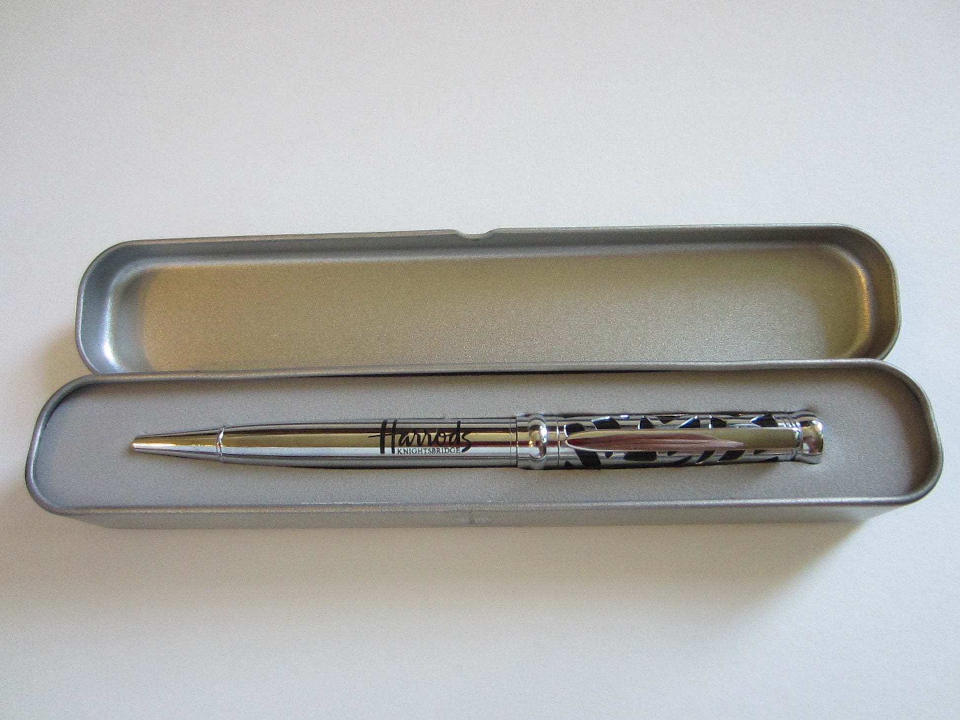 Harrods Nightsbridge England Cased Silver Metal Ball Pen - Designer Unique Finds 