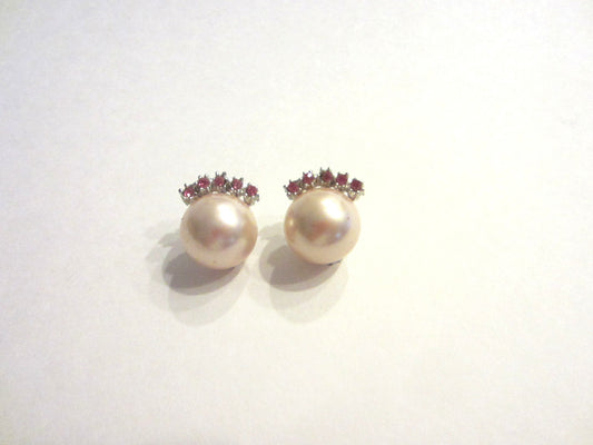  Pearl Pink Crystals Clip On Earrings