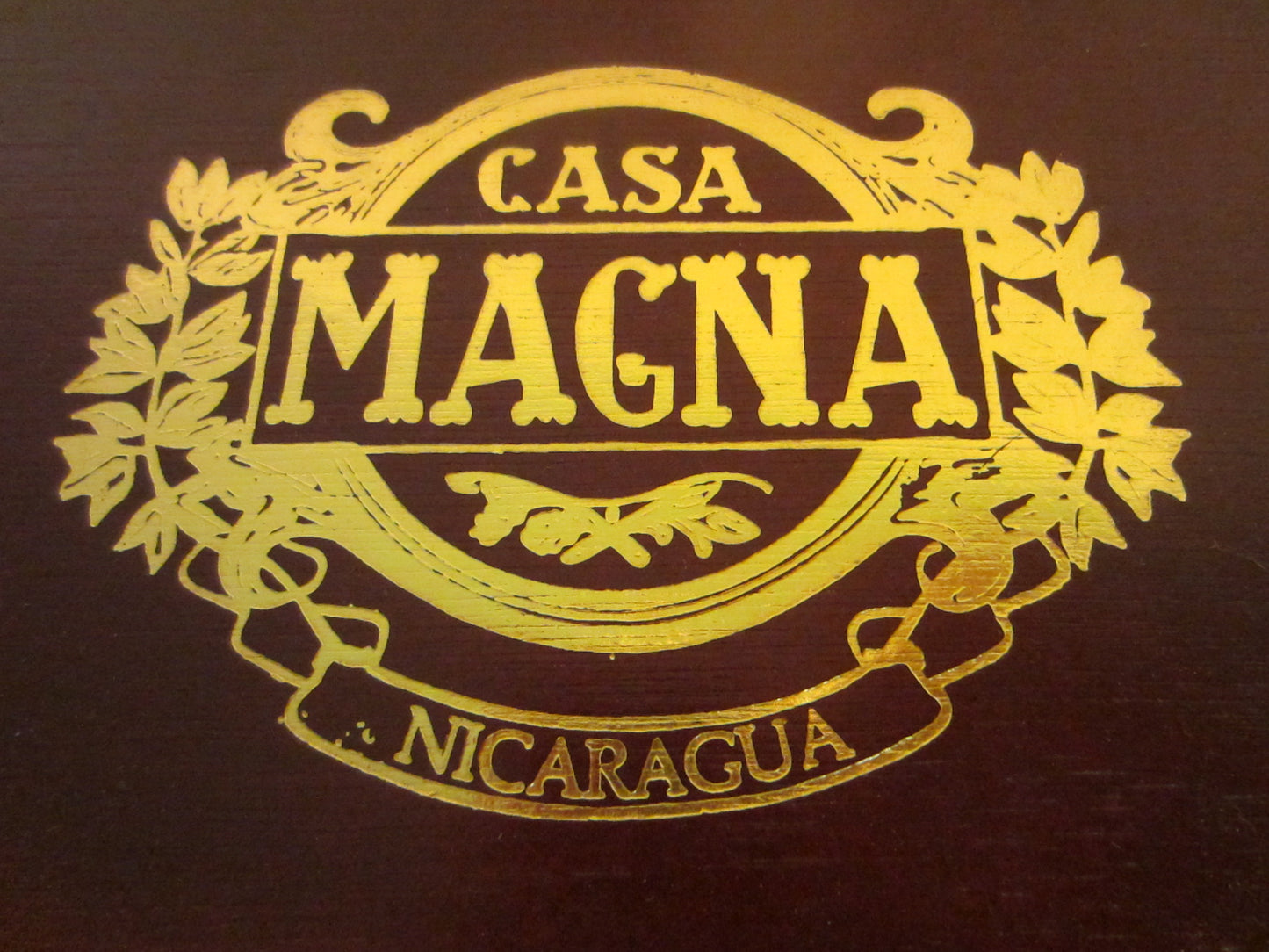 Casa Magn Hinged Decorative Box