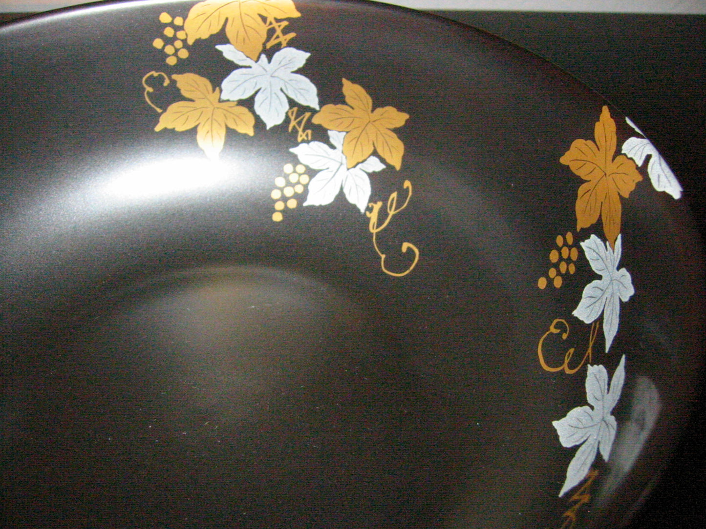 Japan Black Ceramic Bowl Painted Gold Silver Grapevines Artist Signed