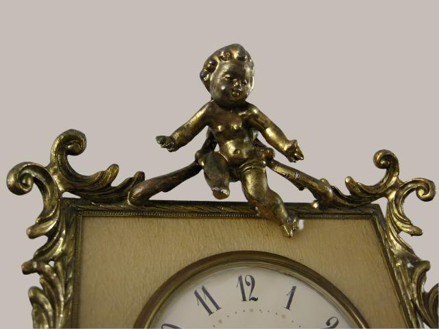 Art Deco American Cherub Crest Brass Electric Clock - Designer Unique Finds 
 - 4