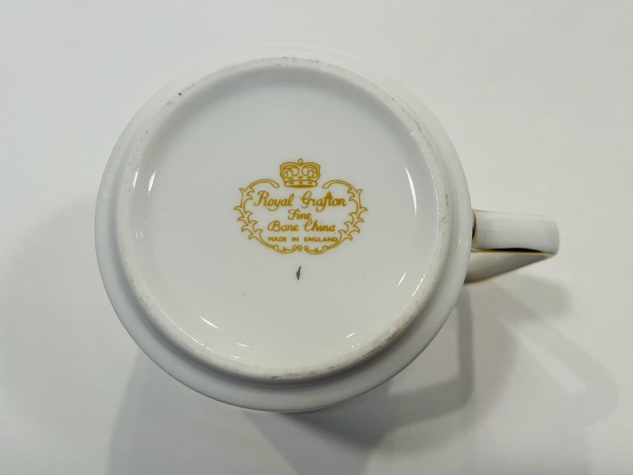 Royal Grafton Fine Bone China Made In England Collectible Cup