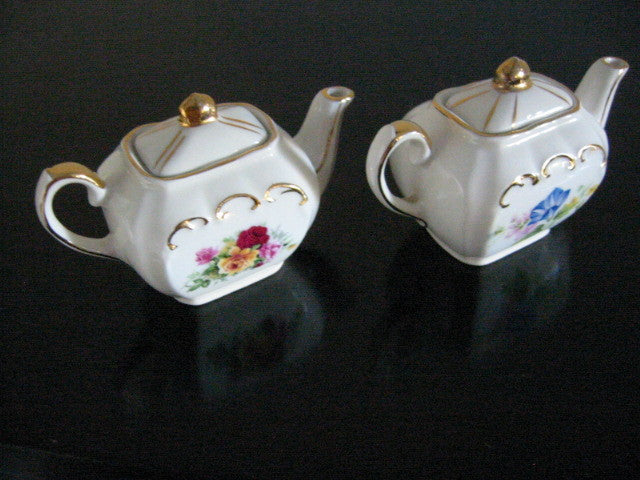 Sadler Mini Teapots England Floral Transfer Gilt Decorated - Designer Unique Finds 