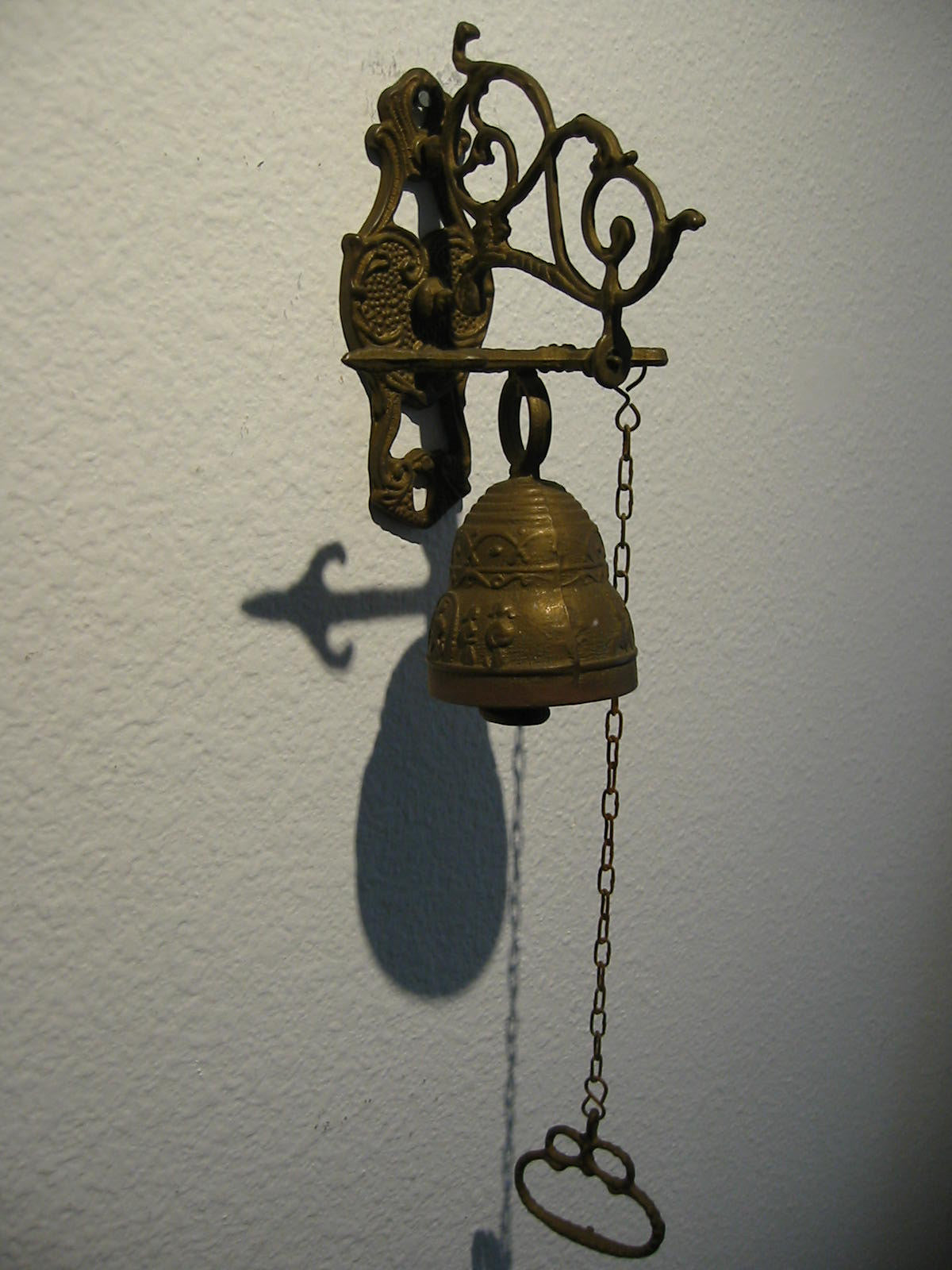 Brass Pool Chain Monastery Bell Ormolu High Relief - Designer Unique Finds 
 - 4