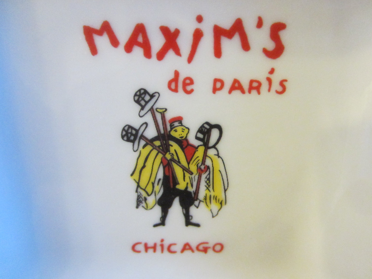 Hotel Maxim de Paris Chicago Porcelain Mid Century Ashtray