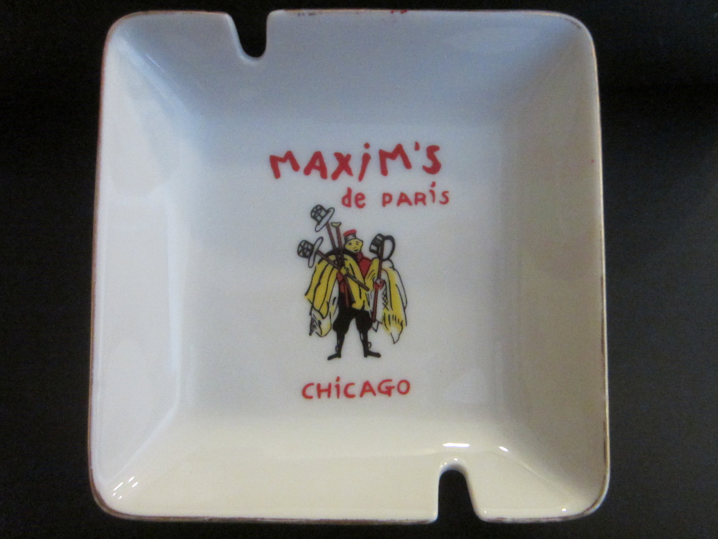 Hotel Maxim de Paris Chicago Porcelain Mid Century Ashtray