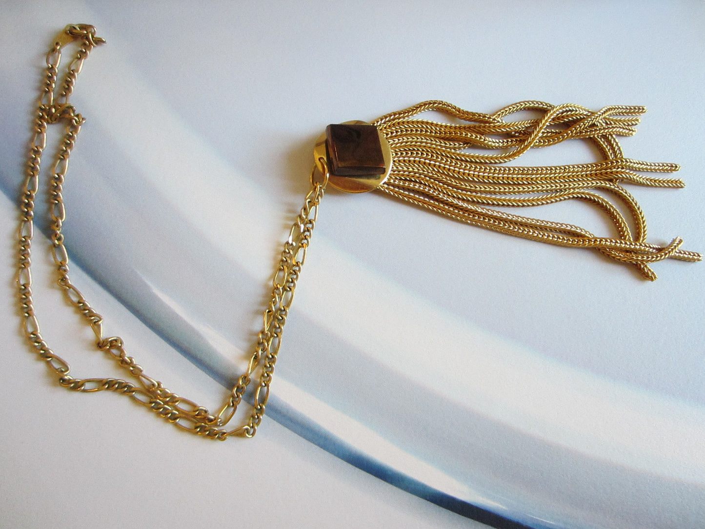 Golden Tassel Pendant Chain Necklace - Designer Unique Finds 