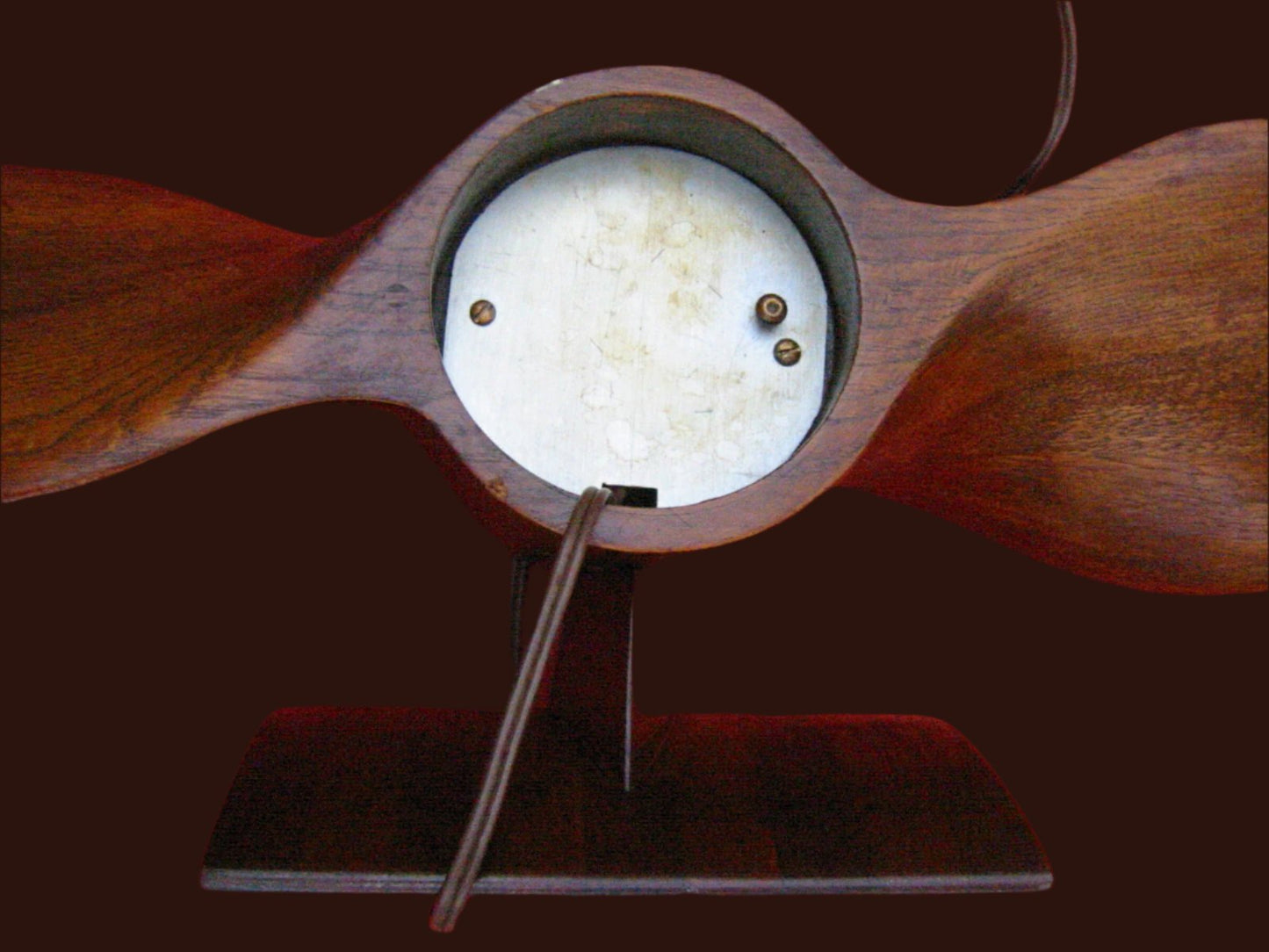 Telechron Propeller Electrified Mahogany Mantle Clock Circa 1930 - Designer Unique Finds 
 - 3