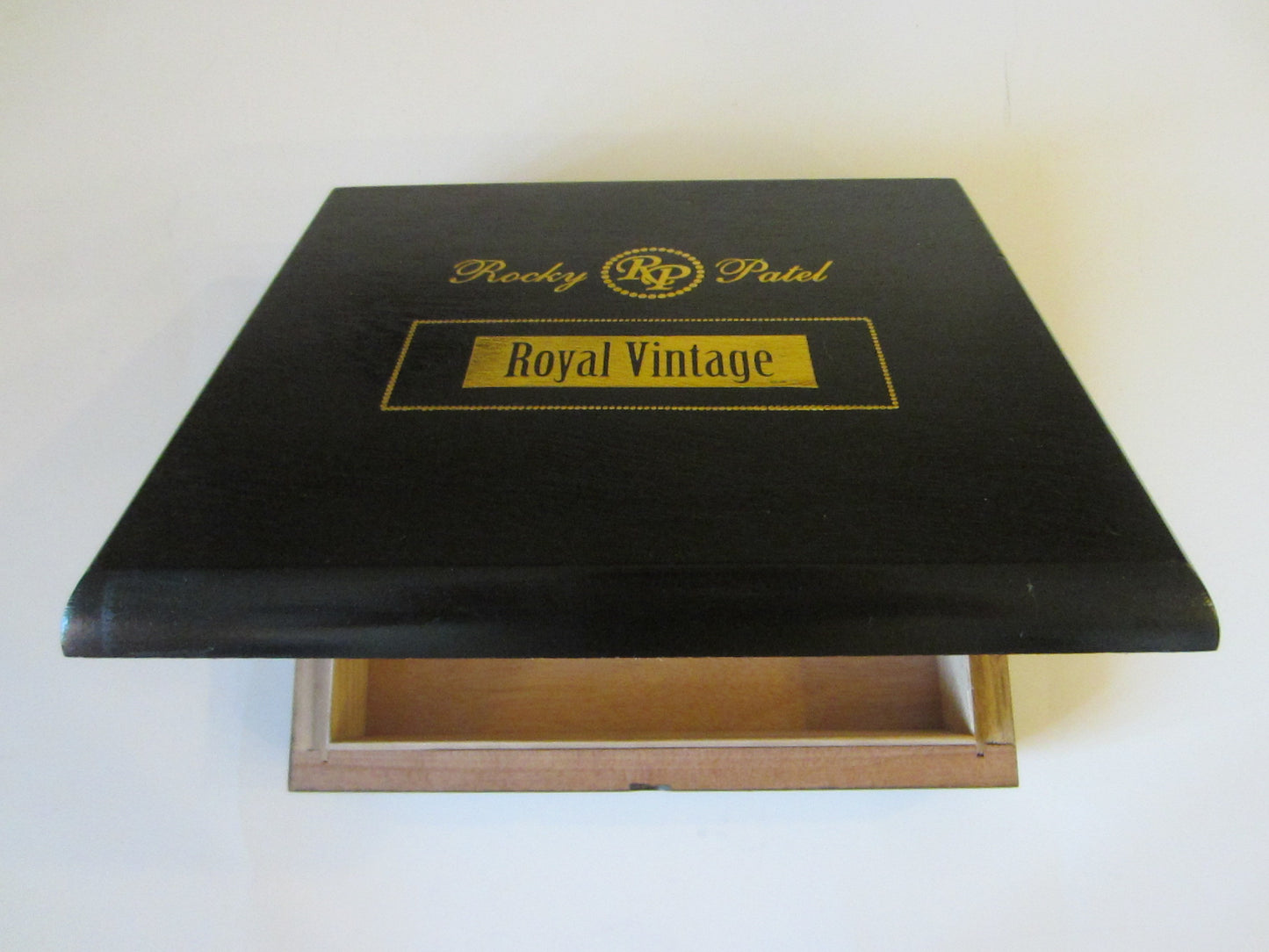 Rocky Patel Royal Toro Humidor Black Hand Made Box