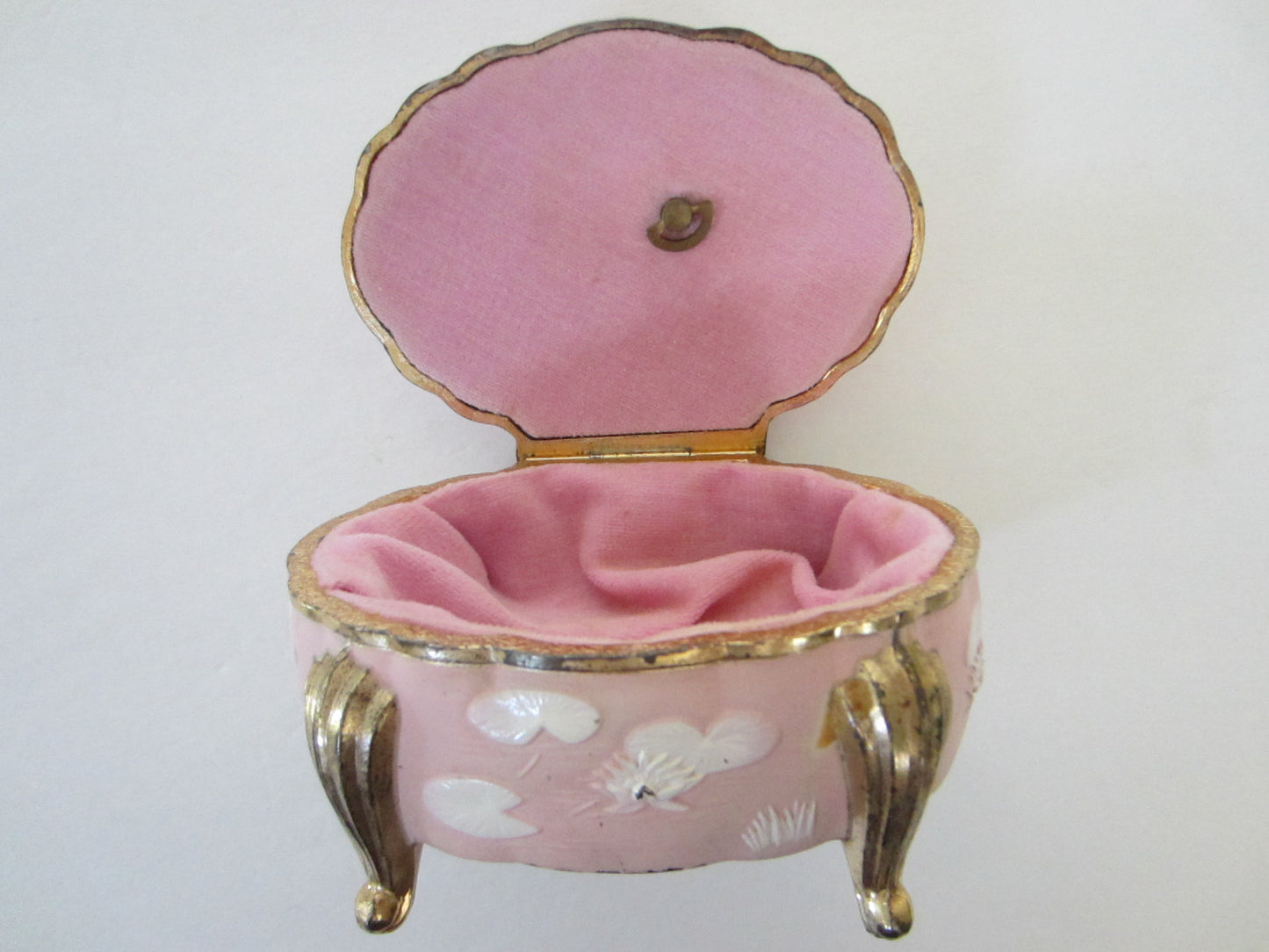 Sankyo Japan Pink Oval White Swans Lilies Musical Jewelry Box