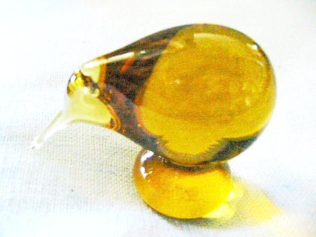 Kiwi Golden Amber New Zealand Glass Bird - Designer Unique Finds 