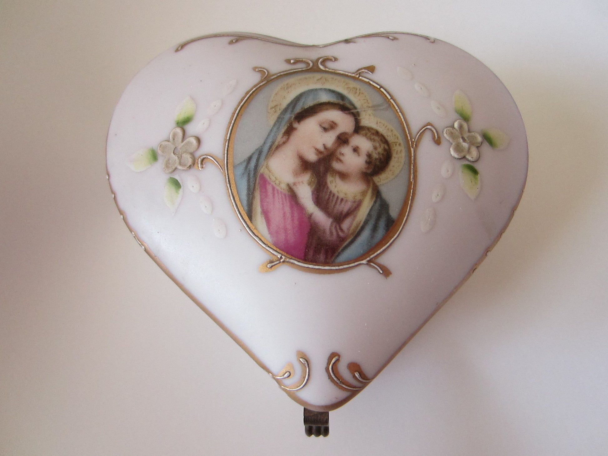 Royal Worcester Pink Heart Mary Child Jewelry Box - Designer Unique Finds 