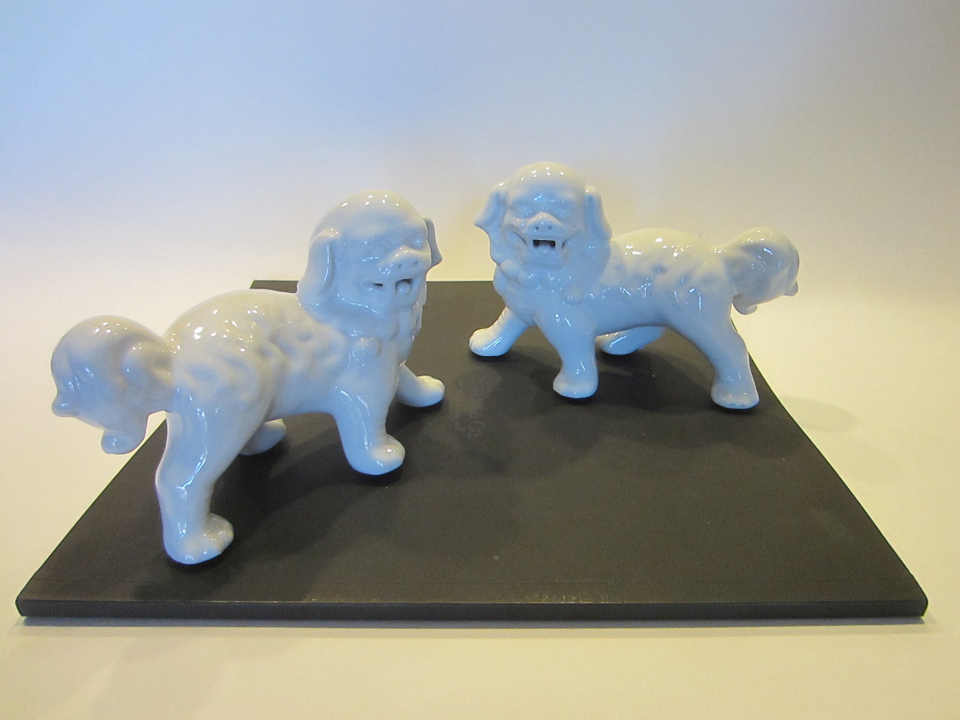 White Porcelain Foo Dogs Statues Bookends - Designer Unique Finds 