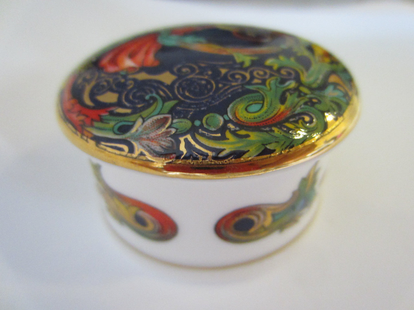 Object D Art Fine Bone China Miniature Box Made In England - Designer Unique Finds 