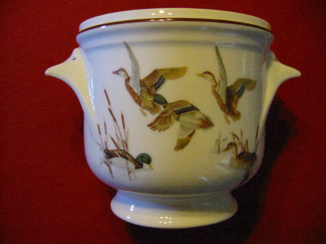 Porcelain Planter Dure Georges Boyer Limoges France Flying English Birds - Designer Unique Finds 
 - 1