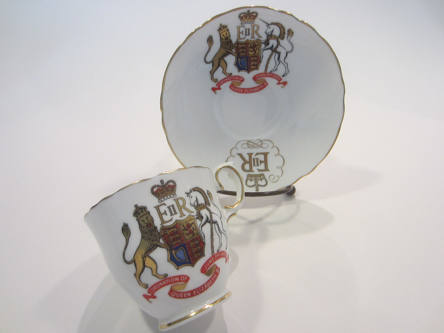 Crown Staffordshire Queen Elizabeth Coronation Fine Bone China England Cup Saucer