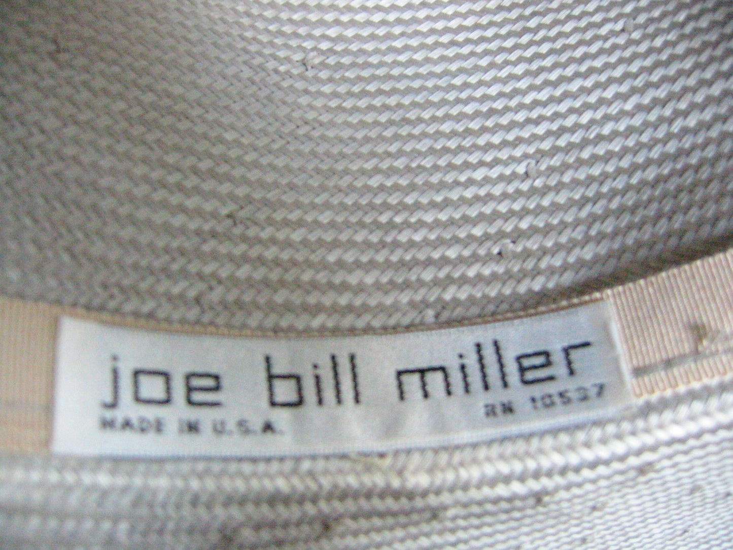 Designer Joe Bill Miller Silver Gray Textile Hat Organza Flowers - Designer Unique Finds 