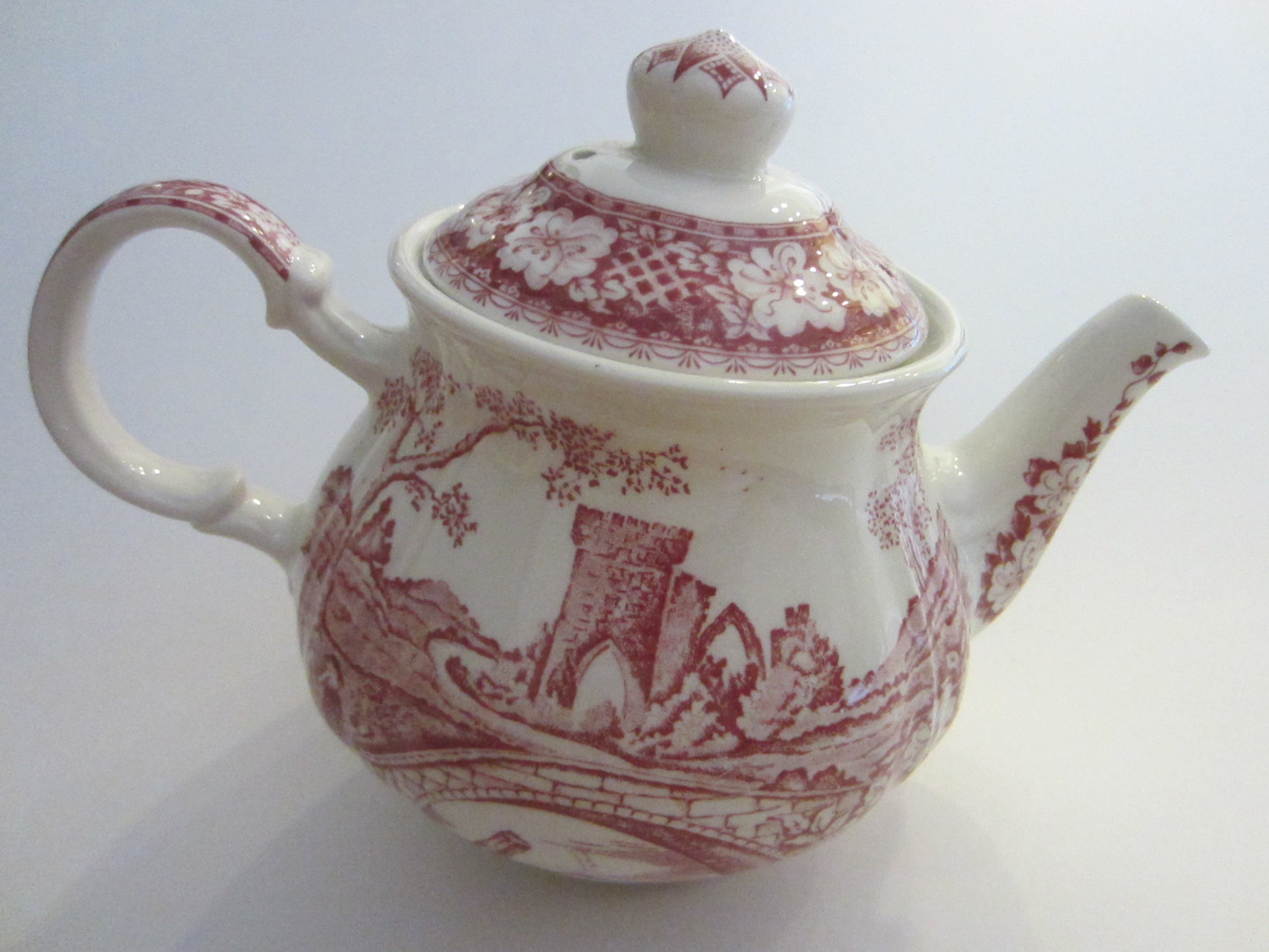 Sadler Windsor England Bisque Teapot Red Countryside Scenery - Designer Unique Finds 