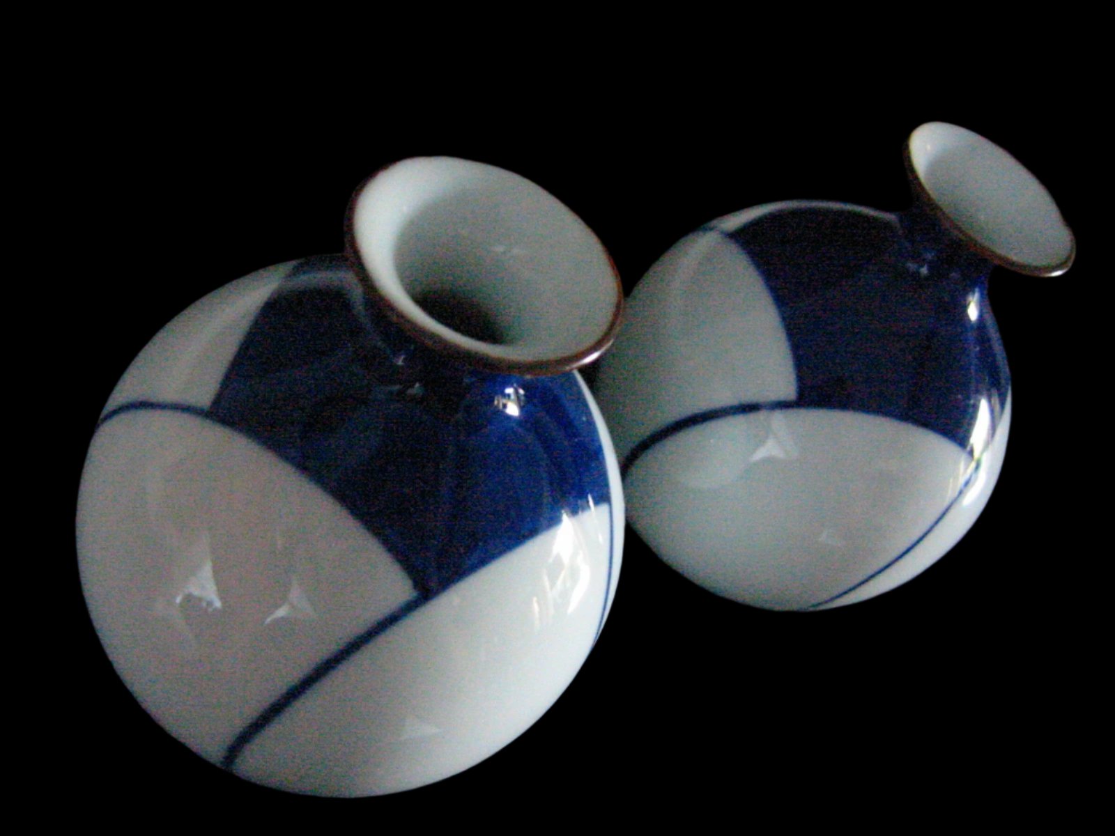 Porcelain Vases Art Deco Blue White Asian Geometric Design - Designer Unique Finds 