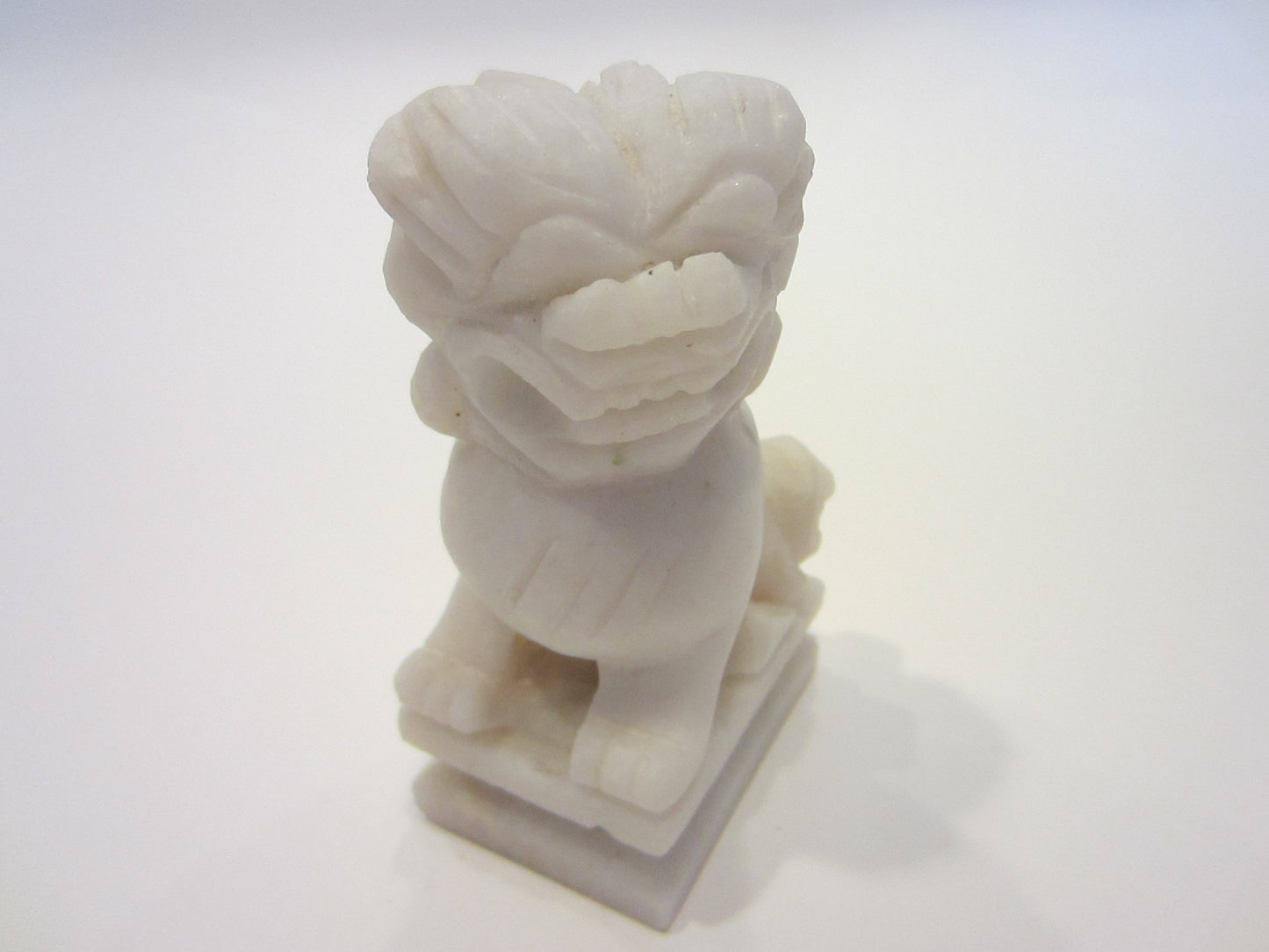 Alabaster White Foo Dog Asian Lion - Designer Unique Finds 