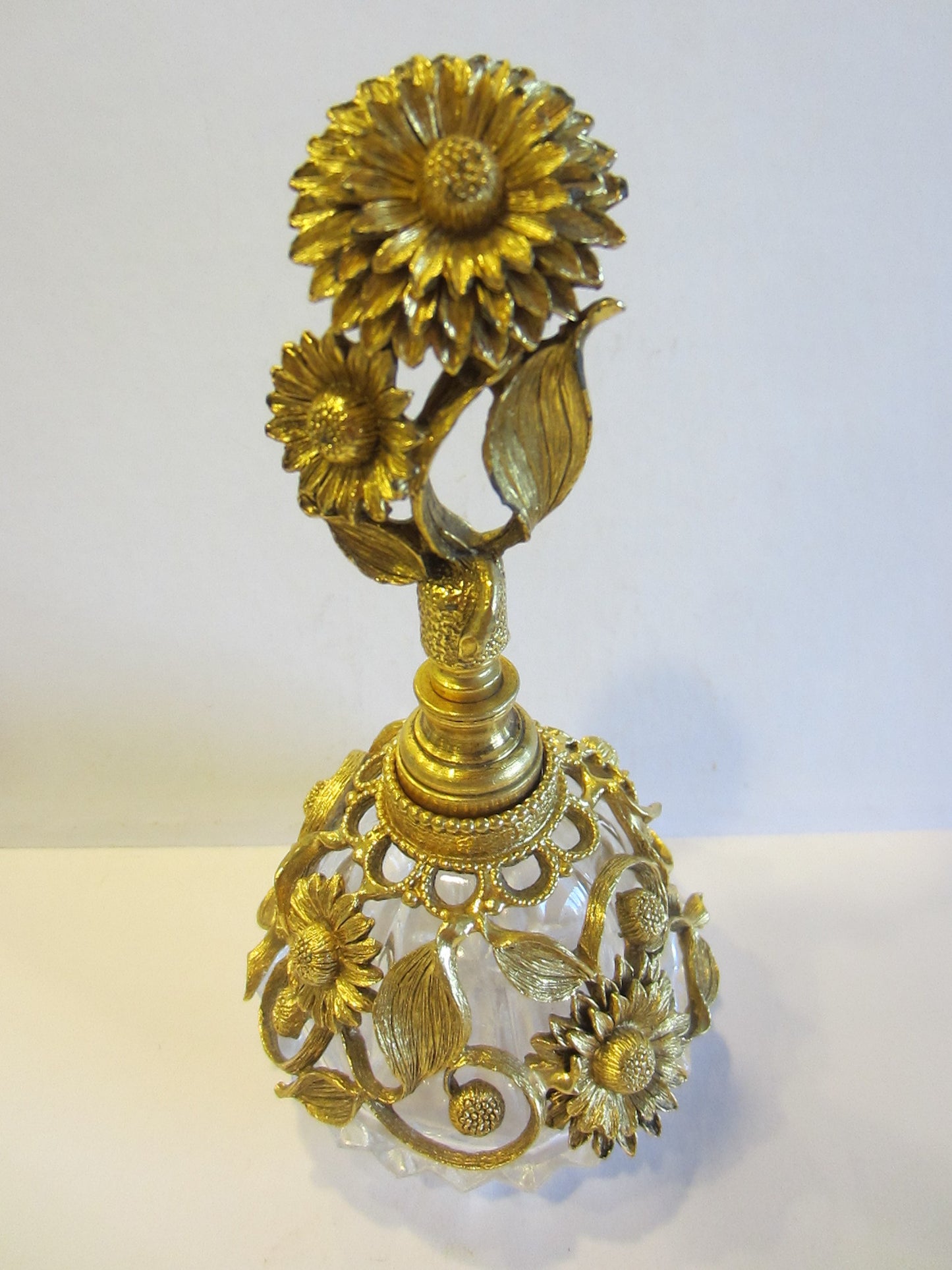 Matson Ormolu Signed Perfume Bottle Daisy Flower Cut Crystal - Designer Unique Finds 
 - 3