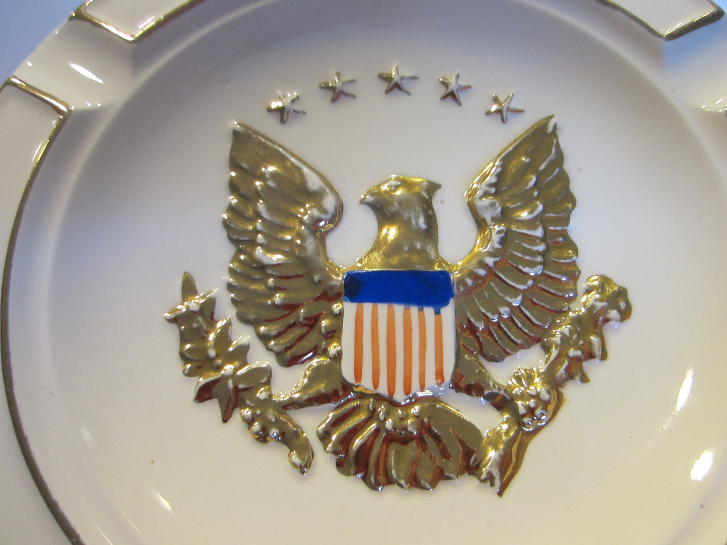 Eagle Crest Majolica Ashtray Porcelain Decorated Gold Patriot Stars Stripes