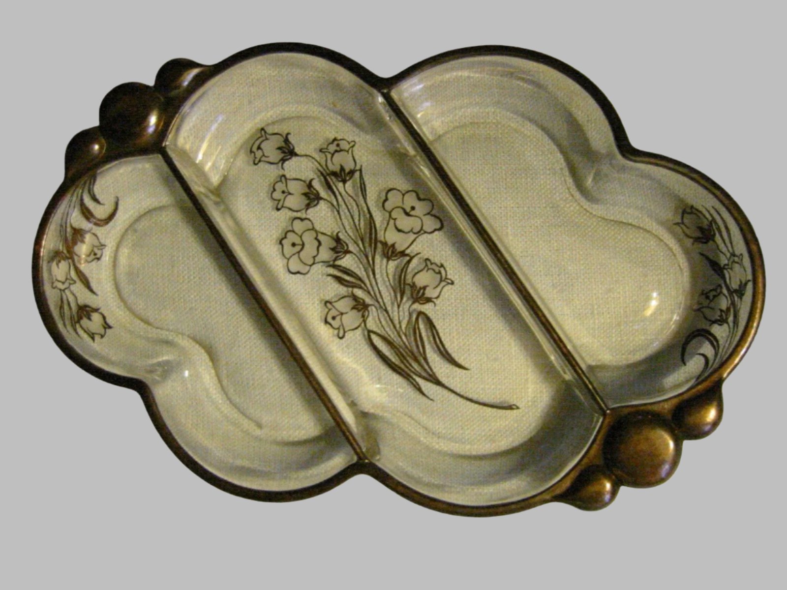 Daffodil Silver Overlay Sectional Depression Glass Serving Tray - Designer Unique Finds 
 - 3