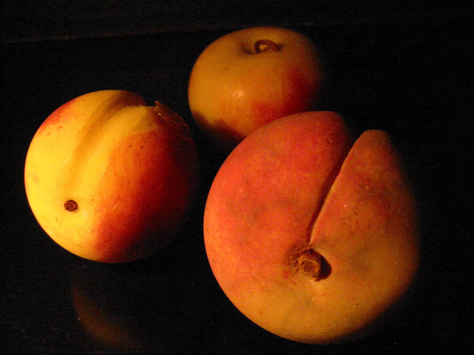 Fruits Sculptures Stone Peaches And Apple - Designer Unique Finds 
 - 3