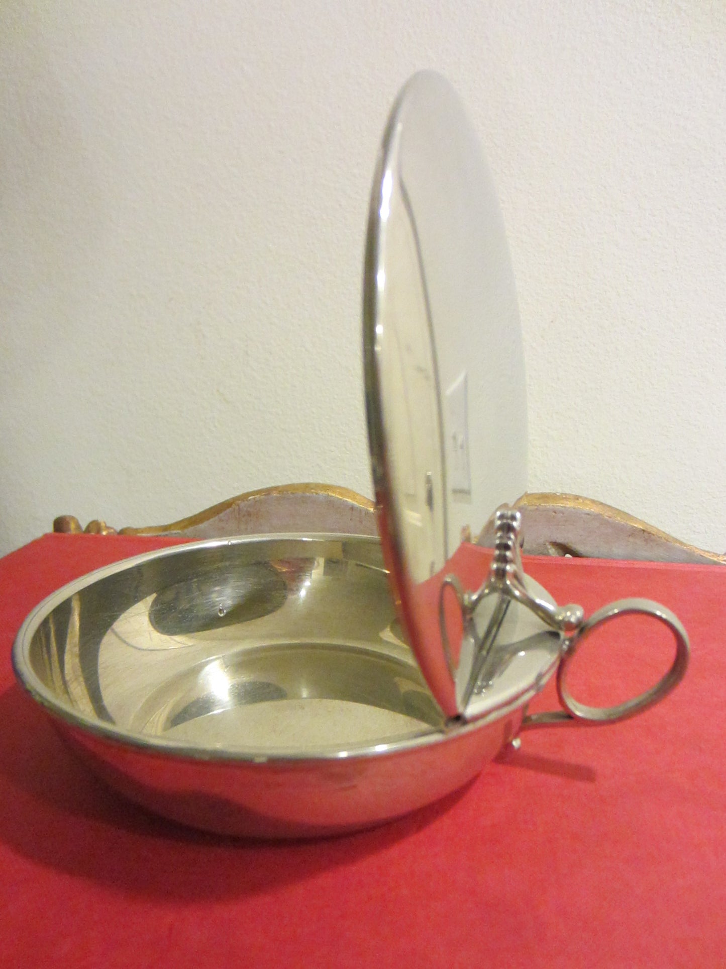 Hanle Debler Distinctive American Pewter ATC Flip Top Dish