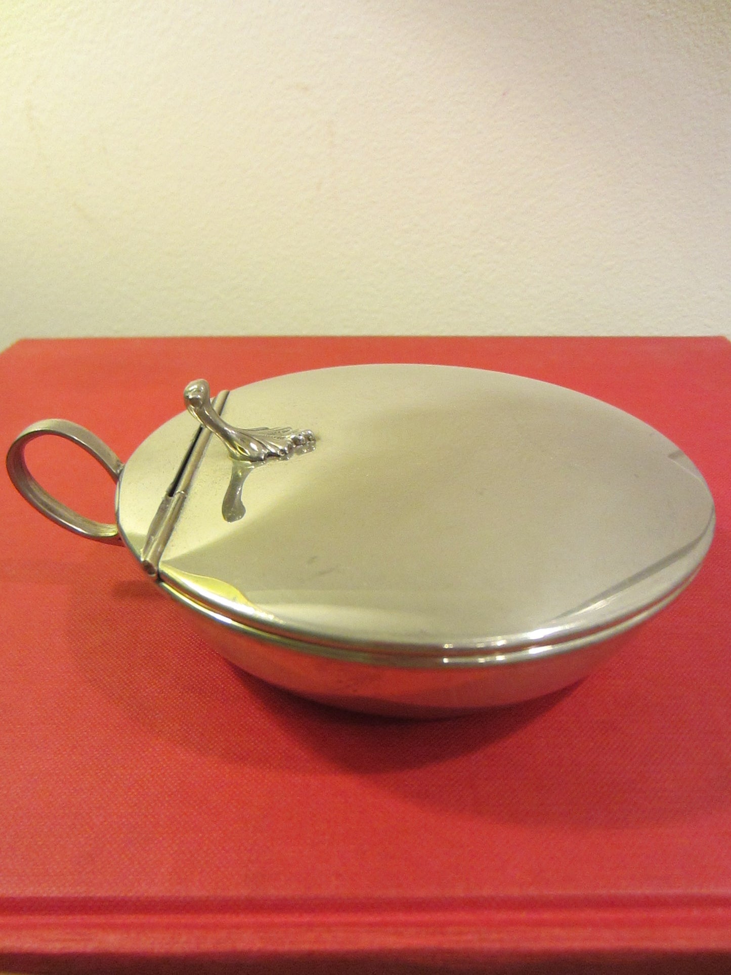 Hanle Debler Distinctive American Pewter ATC Flip Top Dish