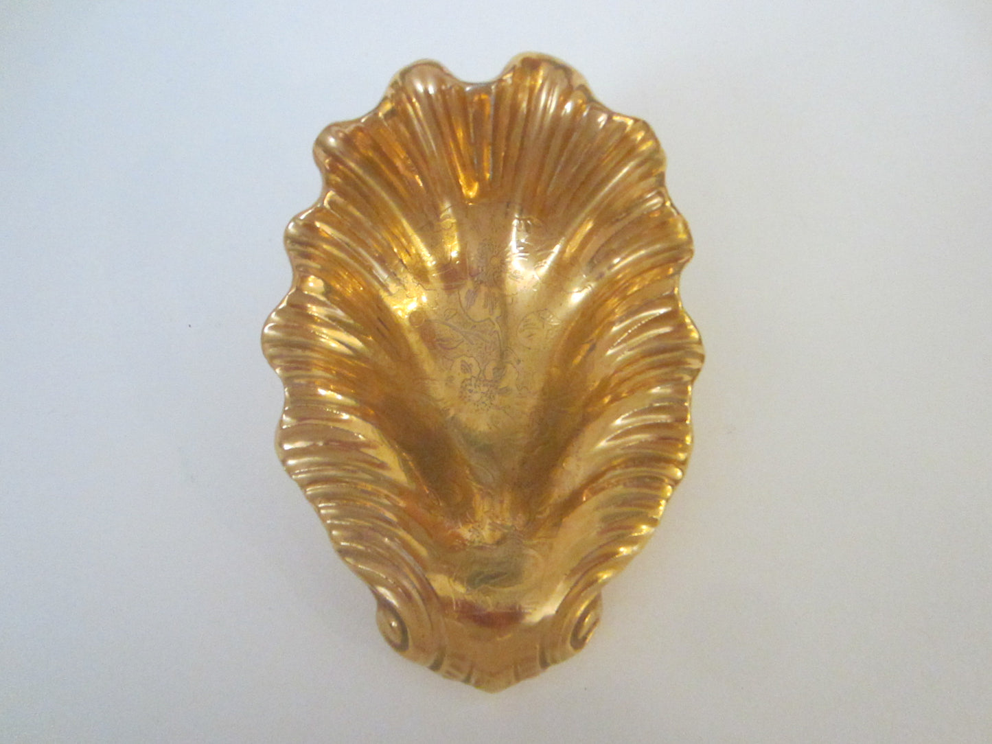 Stouffer Fine China Gold Leaf Bon Bon Dish With Gold Registered Trade Mark - Designer Unique Finds 