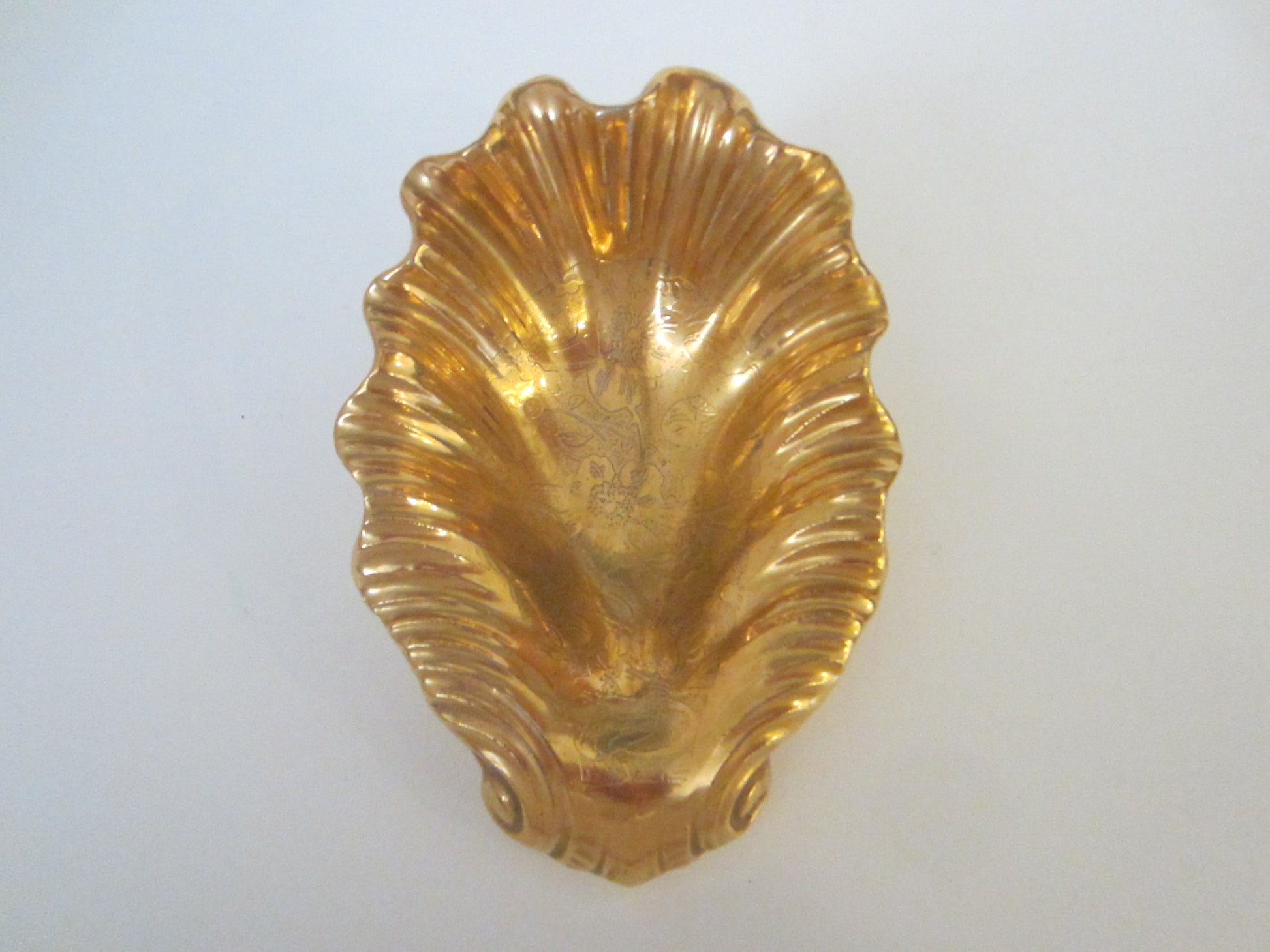 Stouffer Fine China Gold Leaf Bon Bon Dish With Gold Registered Trade Mark - Designer Unique Finds 