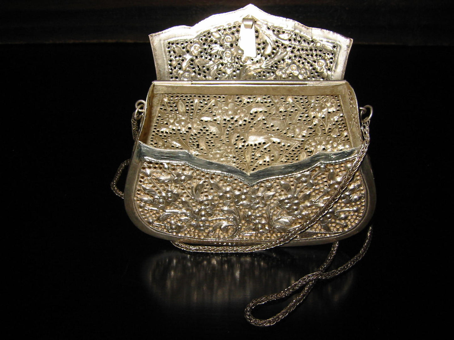 Silver Plated Filigree Purse Clutch Evening Bag Decorated Floral Birds - Designer Unique Finds 