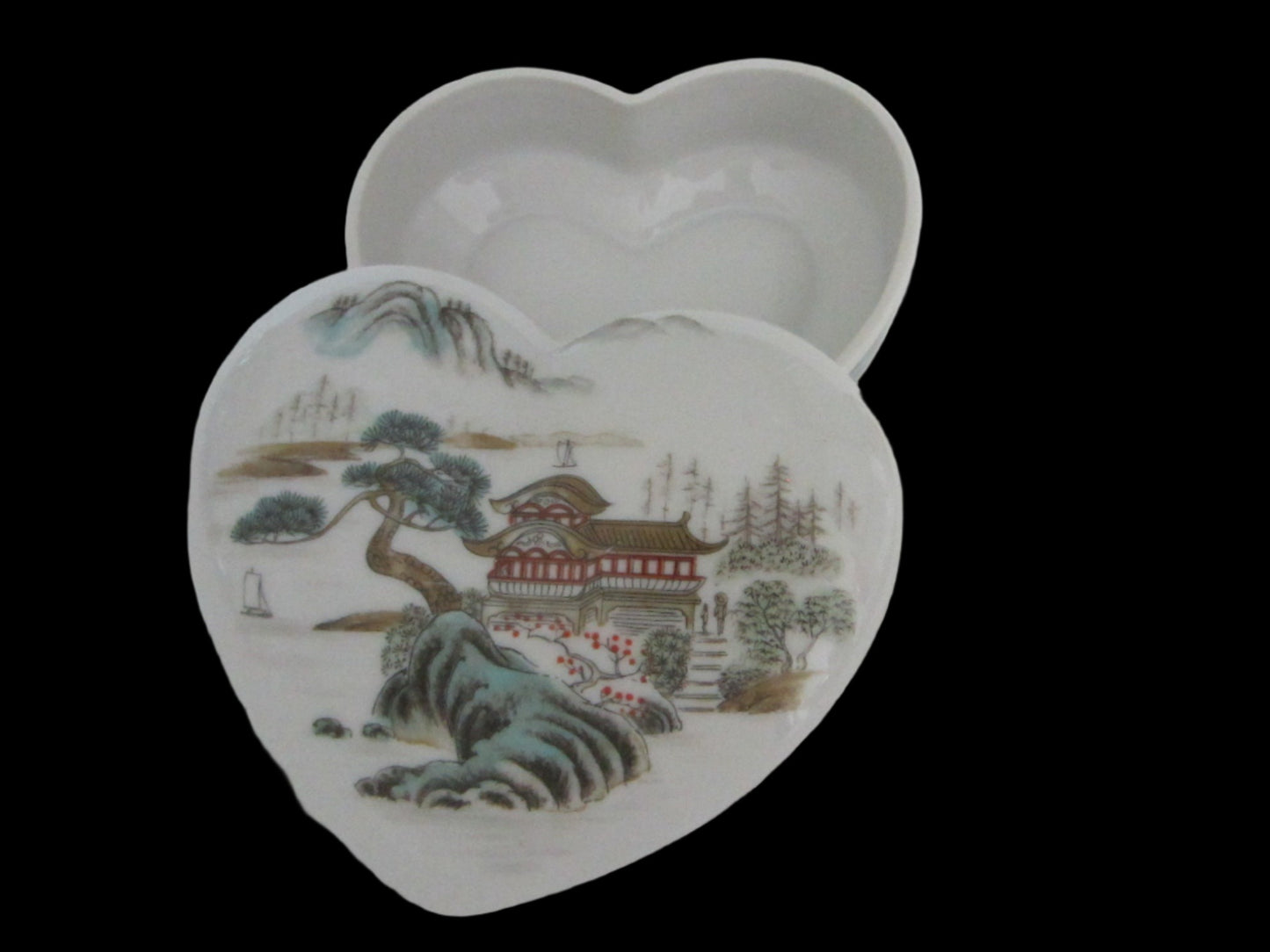 Fine China Exclusively For Ben Rickert Inc Japan Heart Shaped Box